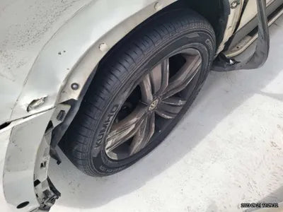 2018 Volkswagen Tiguan WVGZZZ5NZJW951403 VIN:WVGZZZ5NZJW951403