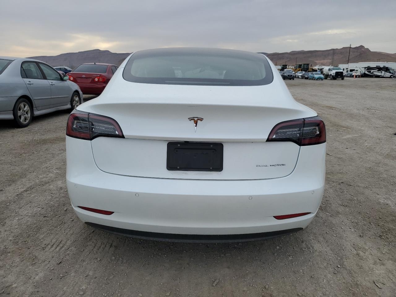 2022 TESLA MODEL 3  VIN:5YJ3E1EB4NF324527