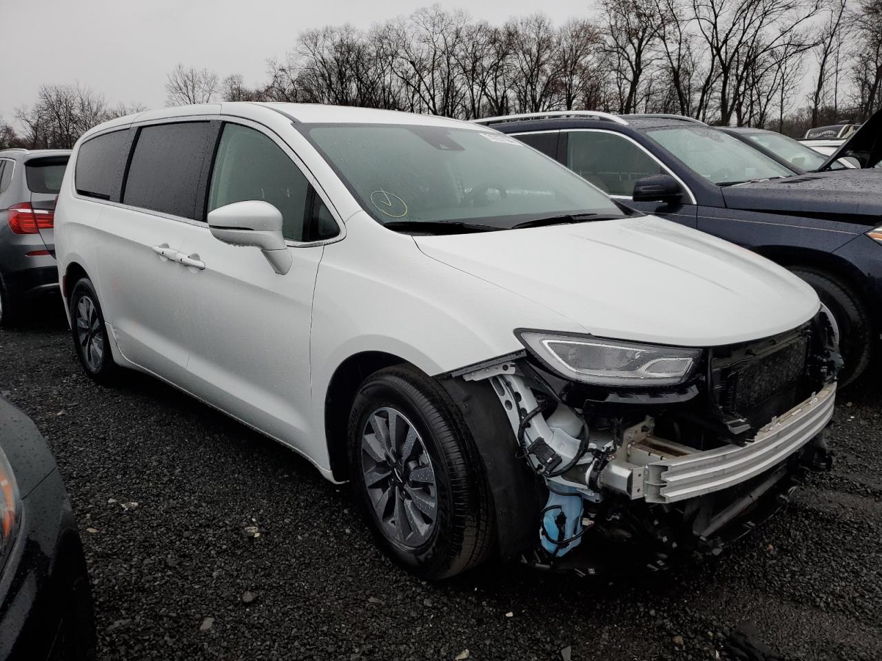 2022 CHRYSLER PACIFICA HYBRID TOURING L VIN:2C4RC1L78NR224661