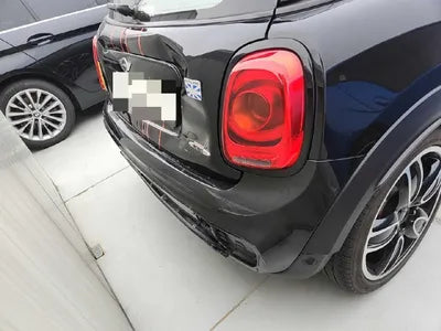 2018 MINI Cooper VIN: