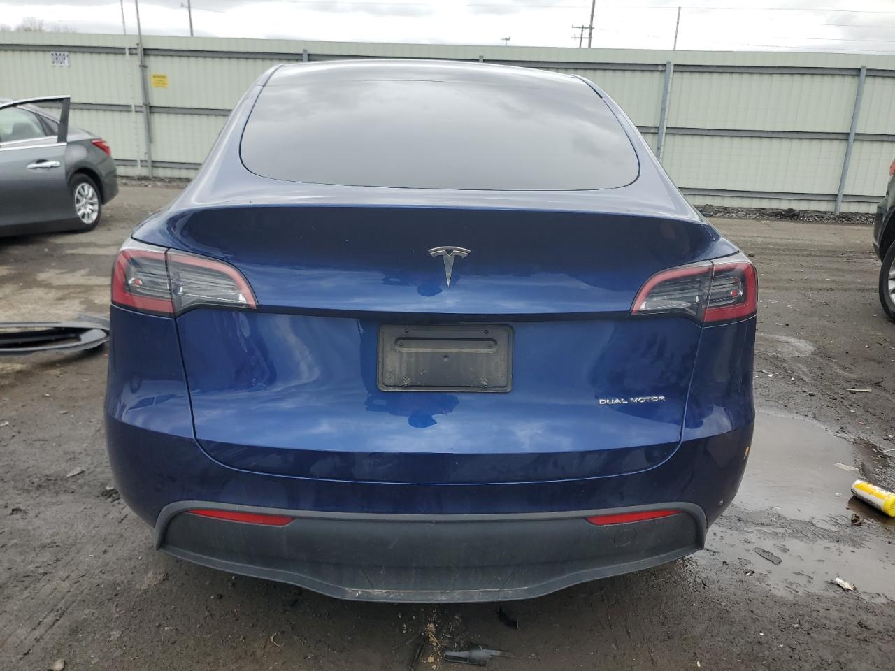 2023 TESLA MODEL Y  VIN:7SAYGDEE0PA175032