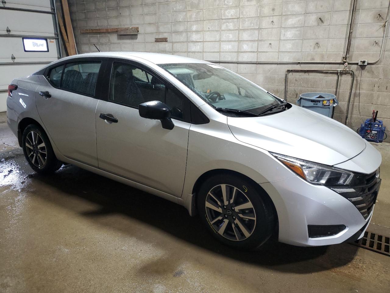 2024 NISSAN VERSA S VIN:3N1CN8DV1RL879529