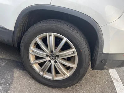 2015 Volkswagen Tiguan VIN: