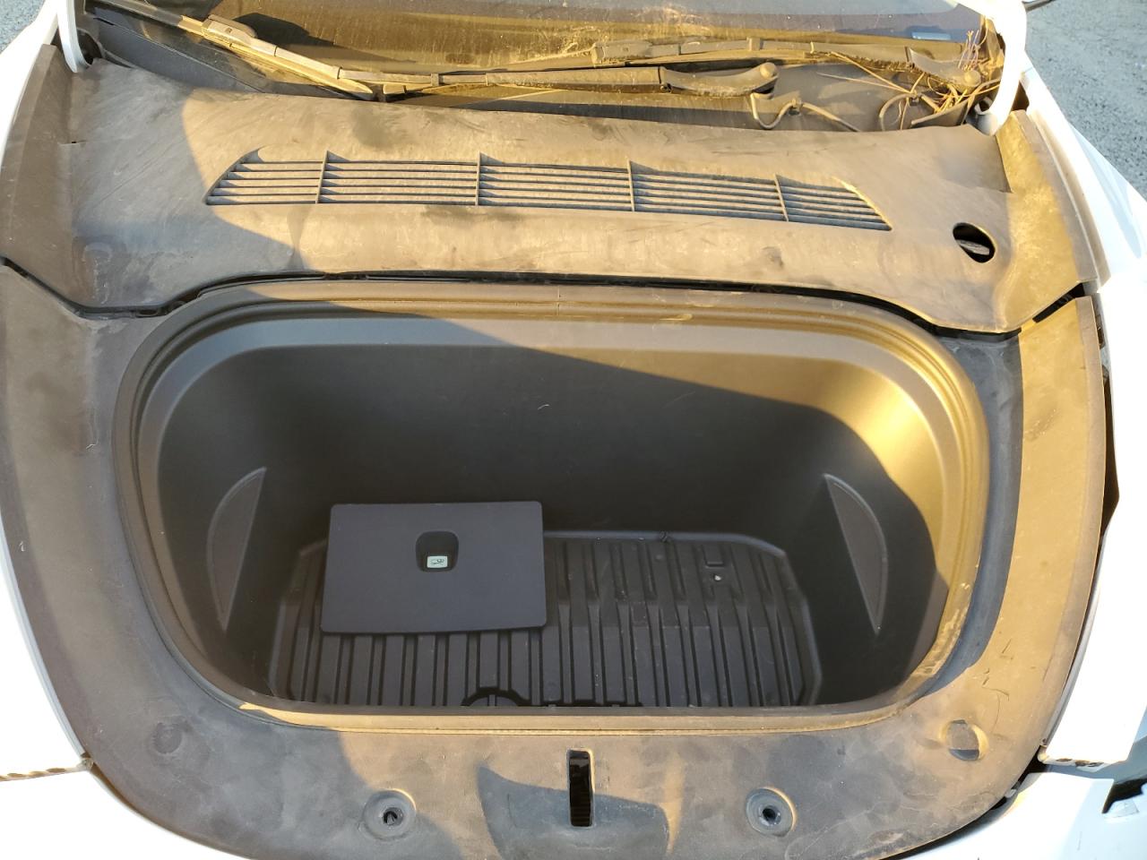 2022 TESLA MODEL Y  VIN:7SAYGAEEXNF488944