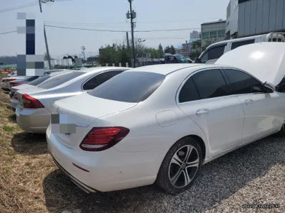 2018 Mercedes-Benz E 200 WDDZF4CB7JA379039 VIN:WDDZF4CB7JA379039