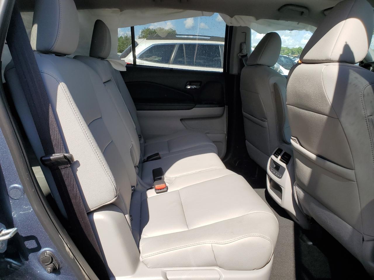 2022 HONDA PILOT SE VIN:5FNYF5H29NB021054