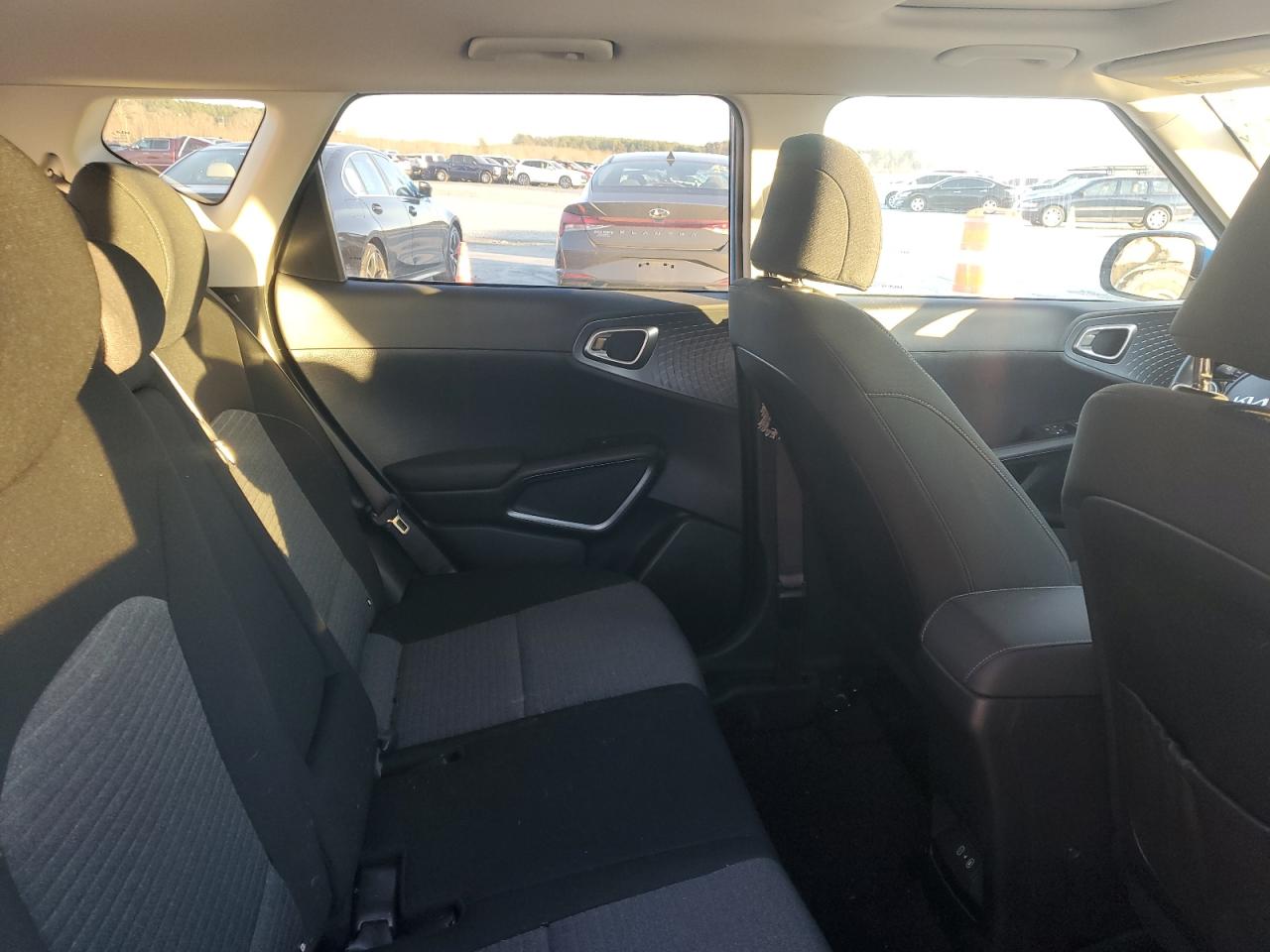 2023 KIA SOUL EX VIN:KNDJ33AU5P7214045