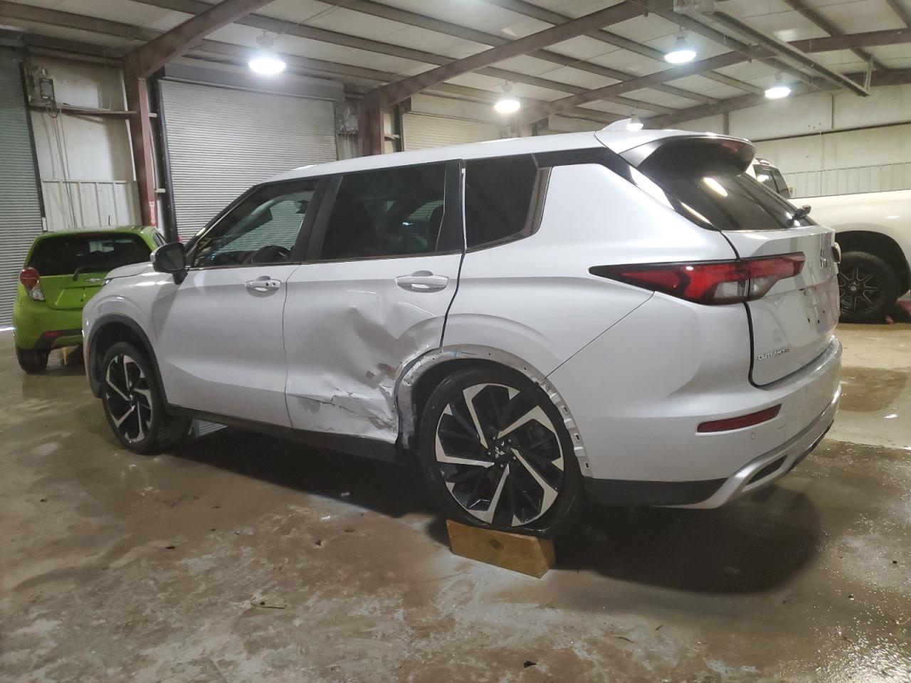 2022 MITSUBISHI OUTLANDER SE VIN:JA4J4UA83NZ080816