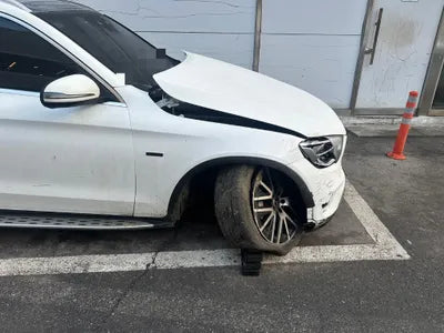 2021 Mercedes-Benz GLC 300 VIN: