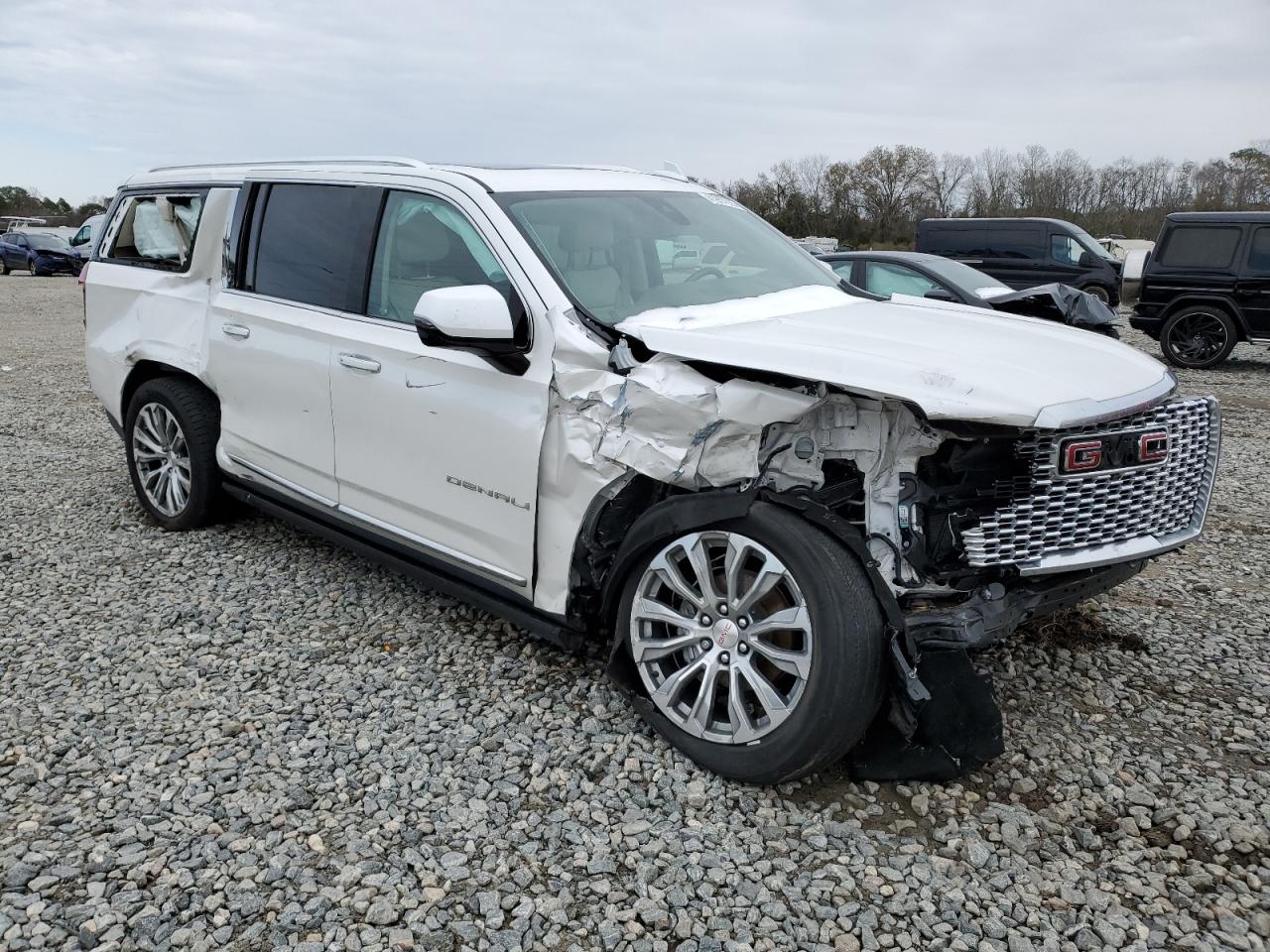 2022 GMC YUKON XL DENALI VIN:1GKS2JKL5NR344043