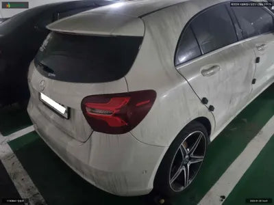 2016 Mercedes-Benz A 200 WDDBF4DB5HJ555855 VIN:WDDBF4DB5HJ555855