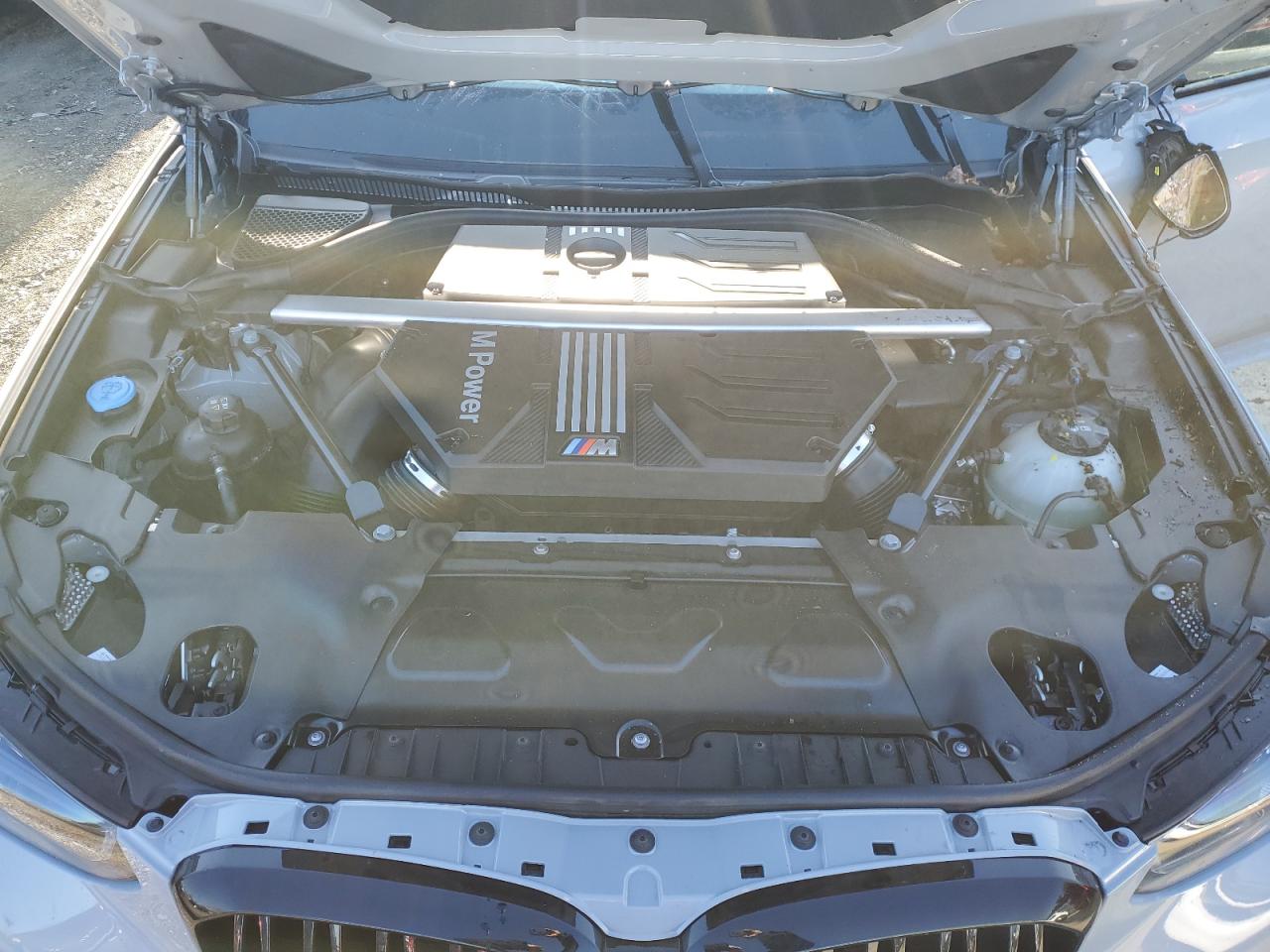 2024 BMW X4 M VIN:5YM23EC04R9X37341