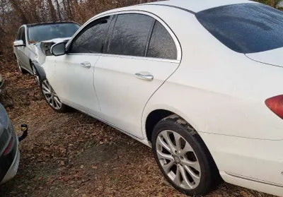 2017 Mercedes-Benz E 220 WDDZF0FB4HA210255 VIN:WDDZF0FB4HA210255