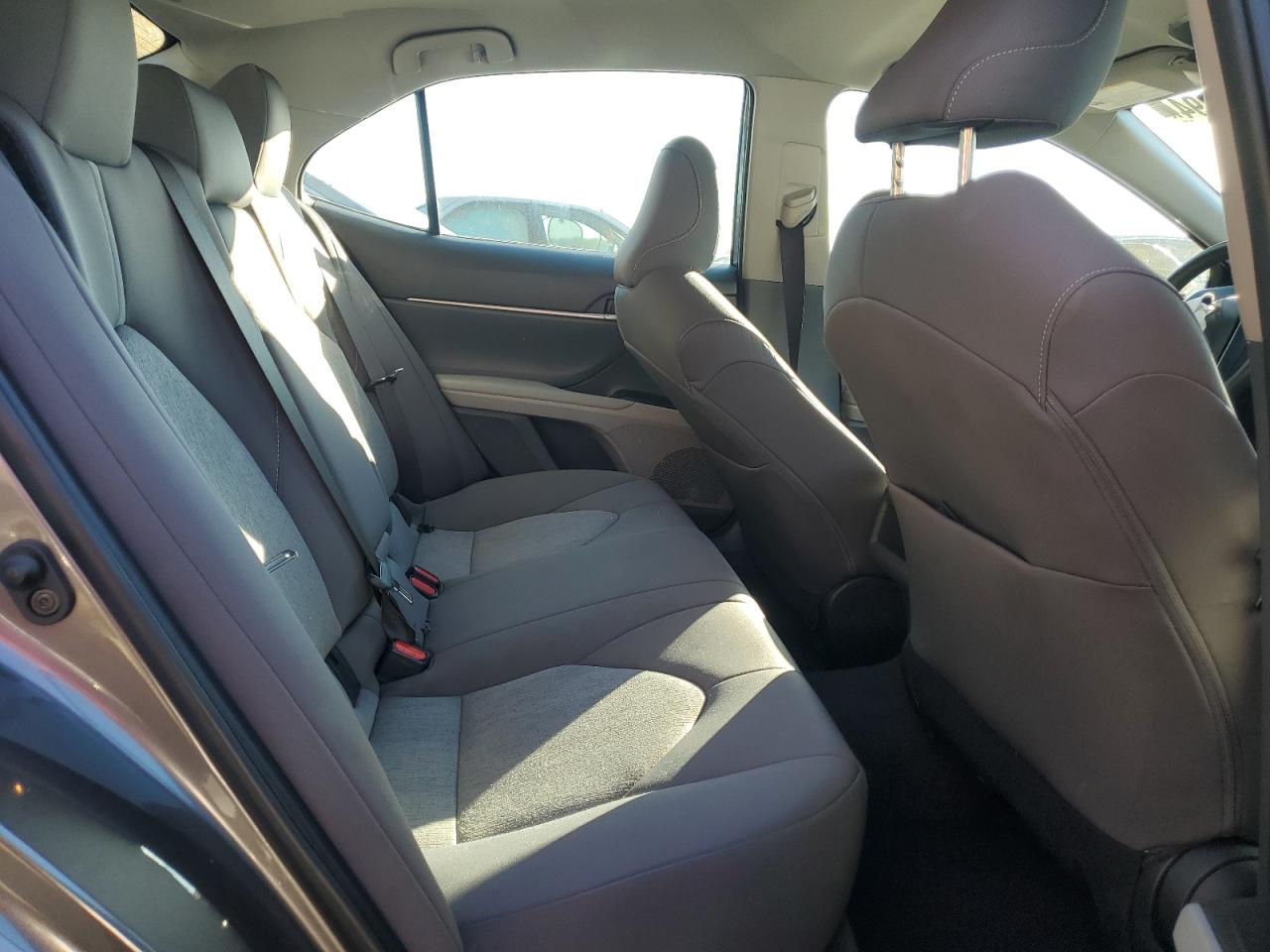 2022 TOYOTA CAMRY LE VIN:4T1C11AK1NU032905
