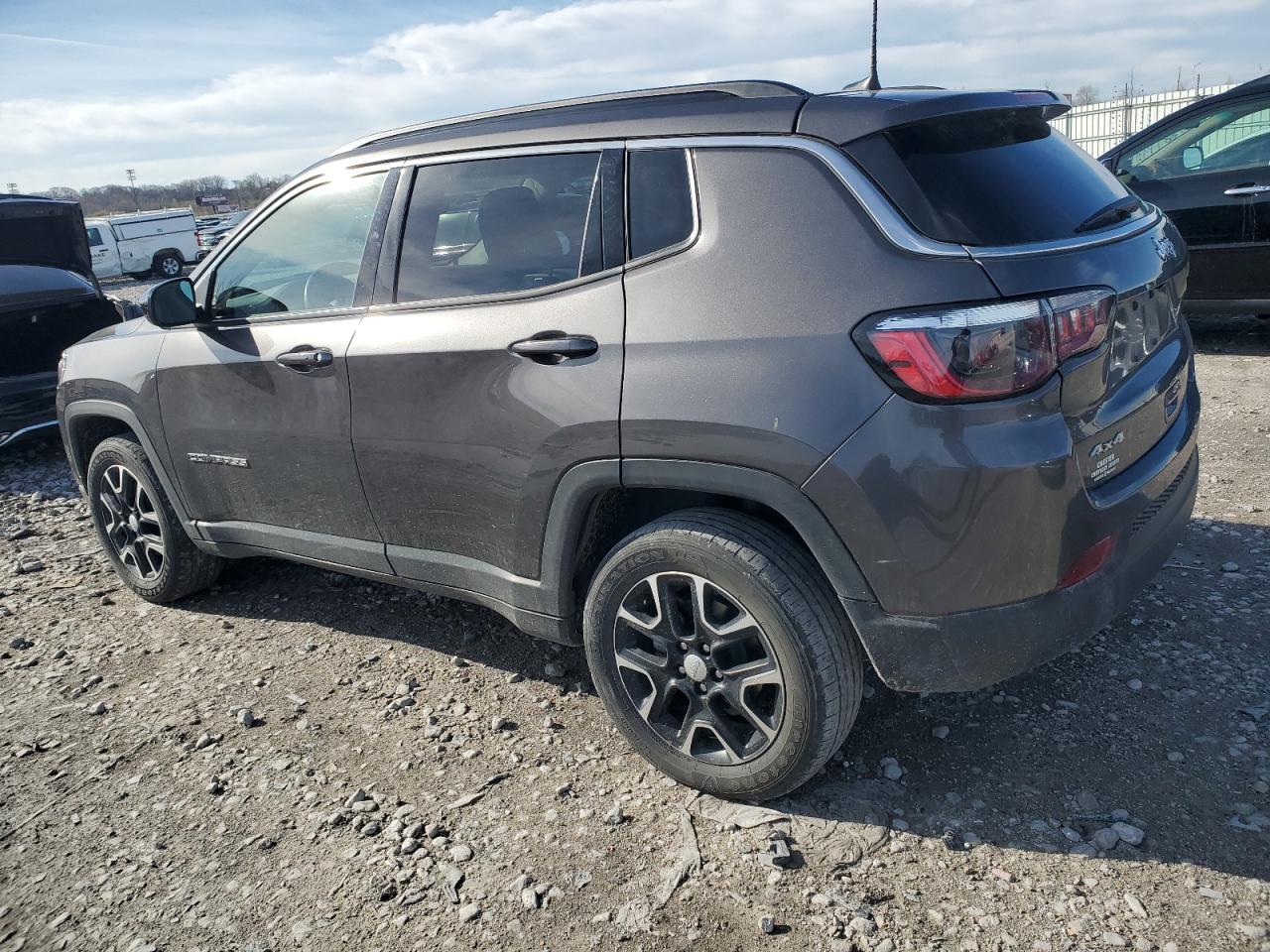 2022 JEEP COMPASS LATITUDE VIN:3C4NJDBB2NT116092