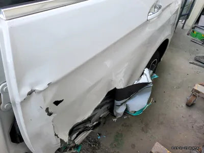 2015 Mercedes-Benz E 250 108KMWDDHF9HB0FB1 VIN:108KMWDDHF9HB0FB1