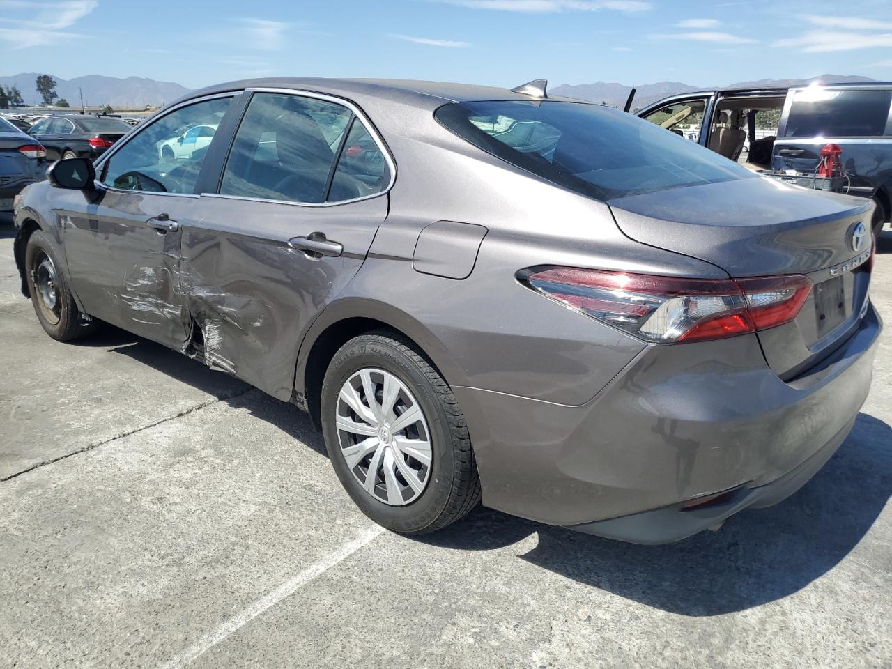 2022 TOYOTA CAMRY LE VIN:4T1C31AK8NU570219