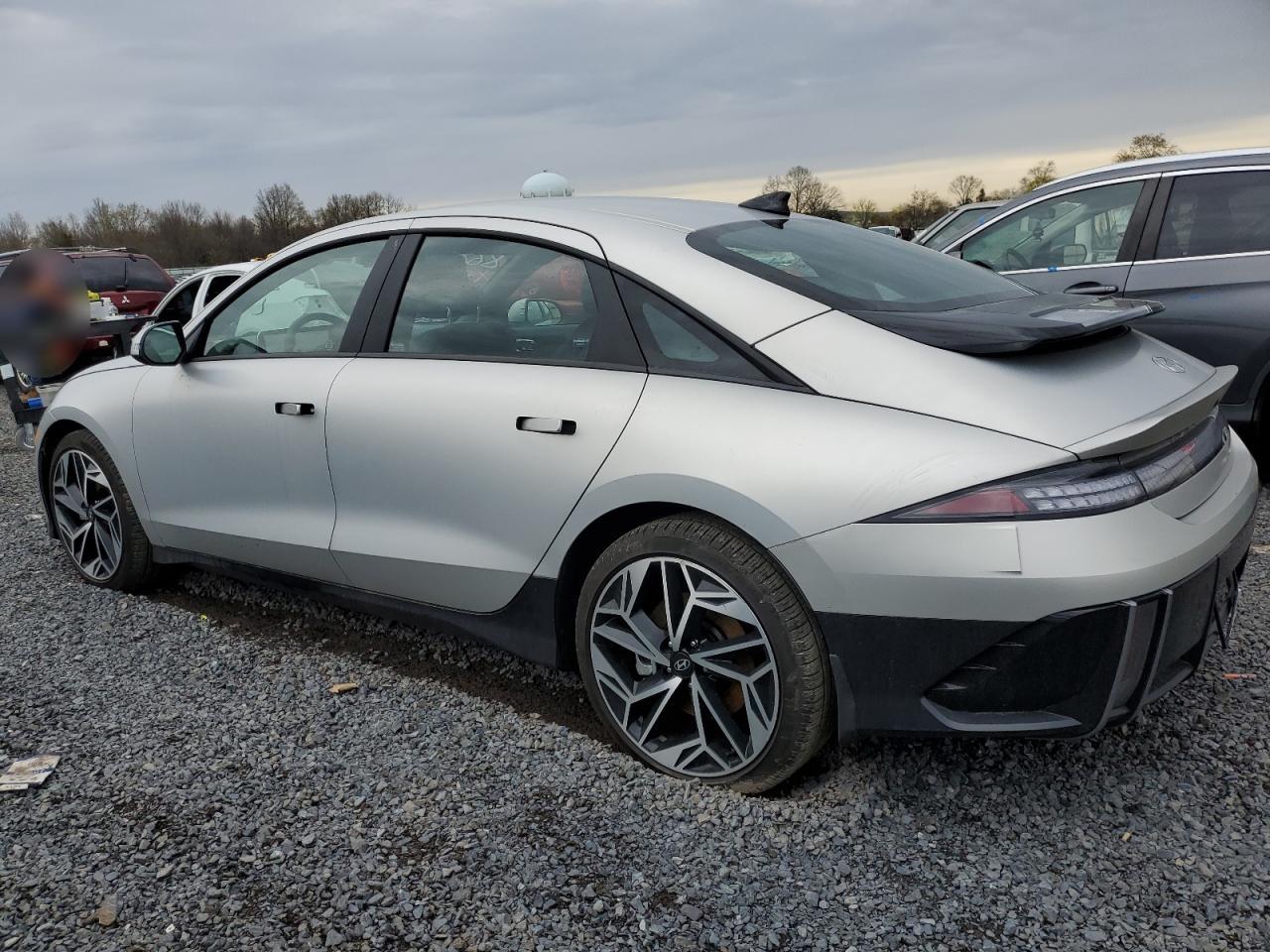 2024 HYUNDAI IONIQ 6 SEL VIN:KMHM34AC8RA055579