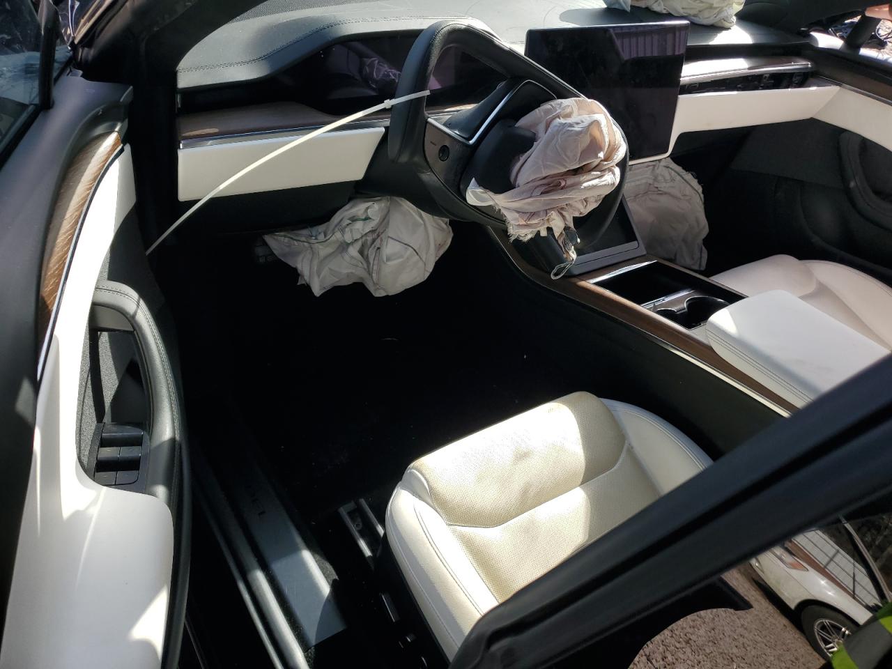 2022 TESLA MODEL S  VIN:5YJSA1E58NF462069