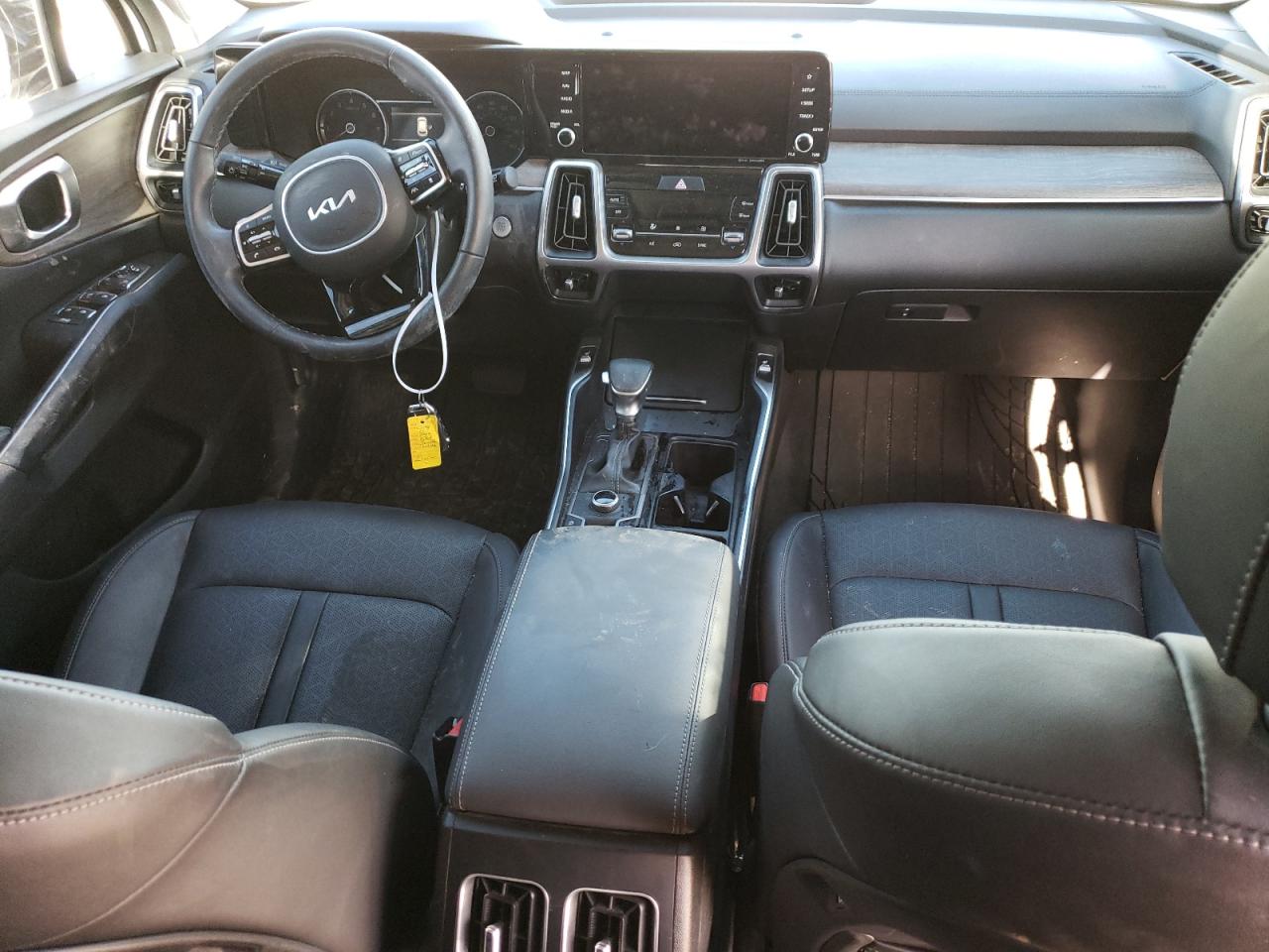 2022 KIA SORENTO EX VIN:5XYRHDLF8NG119813