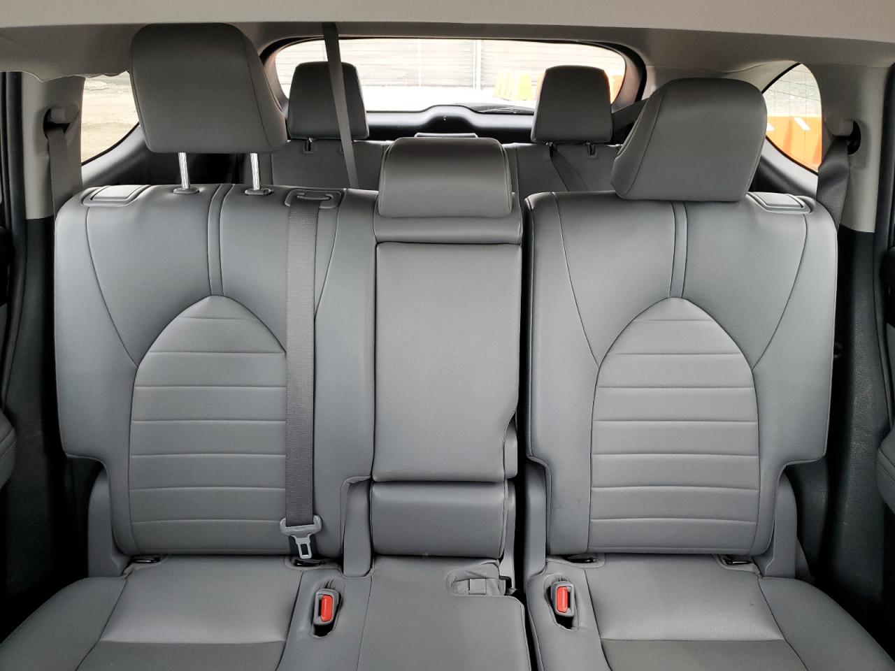 2022 TOYOTA HIGHLANDER XLE VIN:5TDHZRAH5NS549148