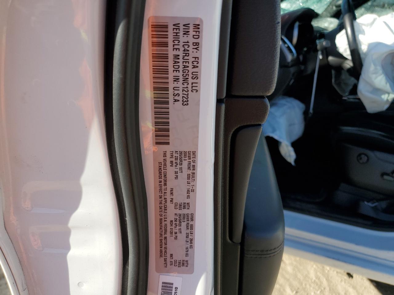 2022 JEEP GRAND CHEROKEE LAREDO E VIN:1C4RJEAG5NC127233
