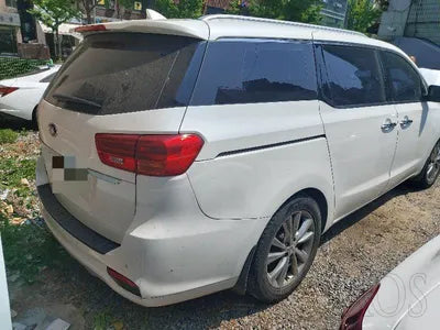 2018 Kia Carnival VIN: