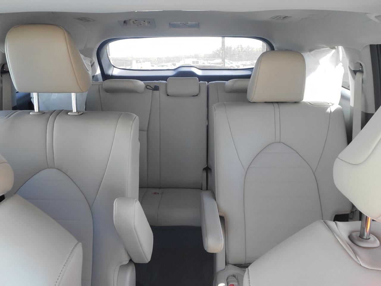 2022 TOYOTA HIGHLANDER XLE VIN:5TDGZRAH9NS092131