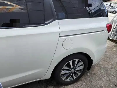 2015 Kia Carnival VIN: