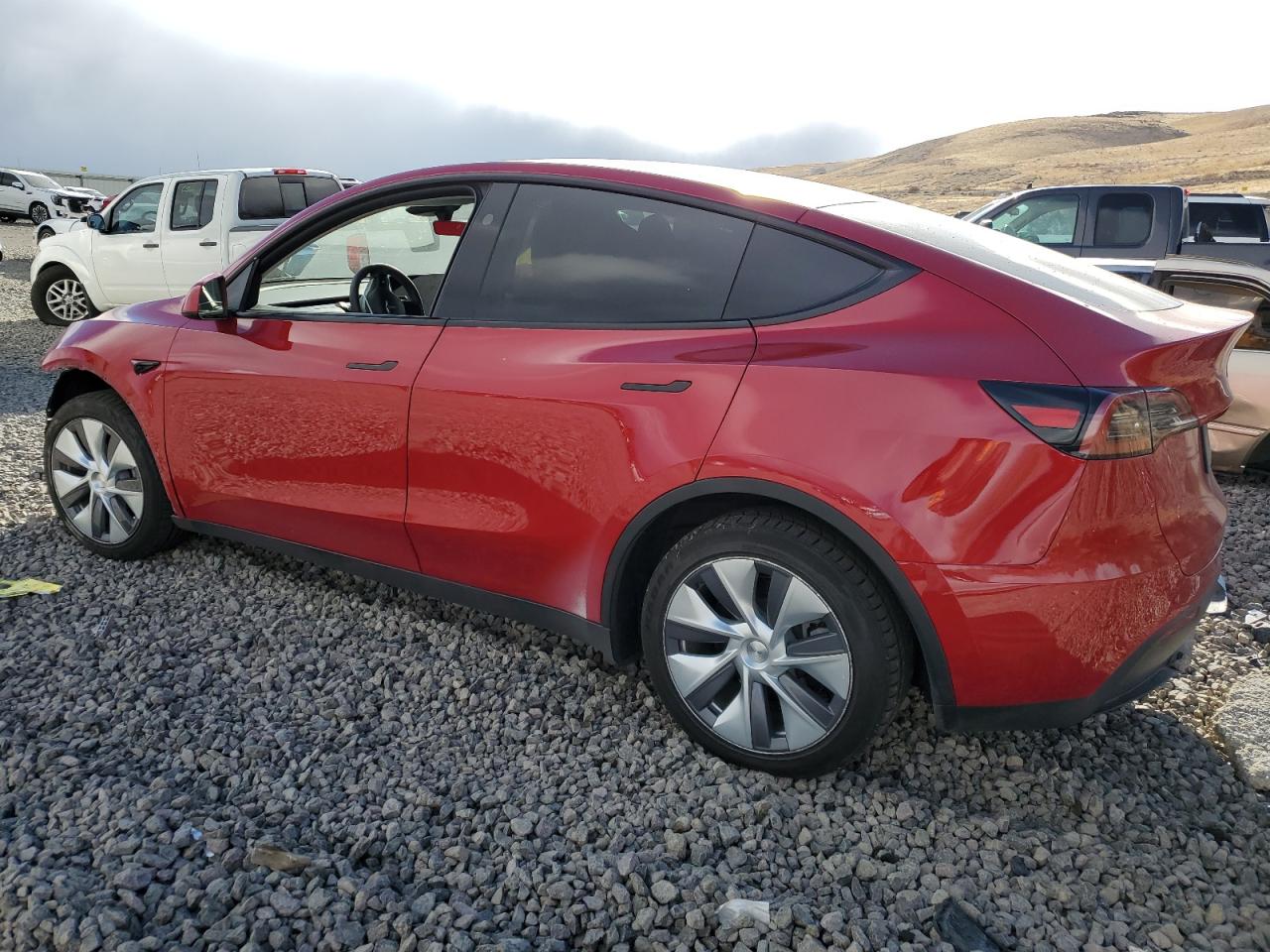 2023 TESLA MODEL Y  VIN:7SAYGDEE0PF866998