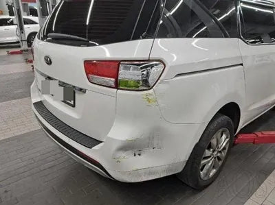 2015 Kia Carnival VIN: