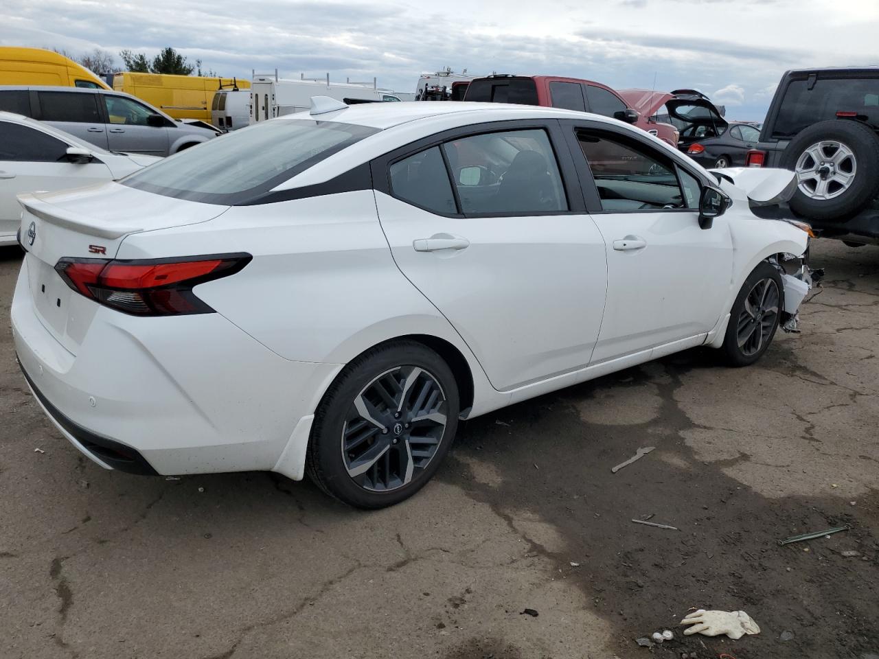 2024 NISSAN VERSA SR VIN:3N1CN8FV6RL818030