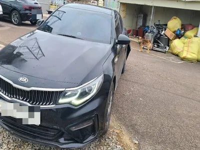 2018 Kia K5 VIN: