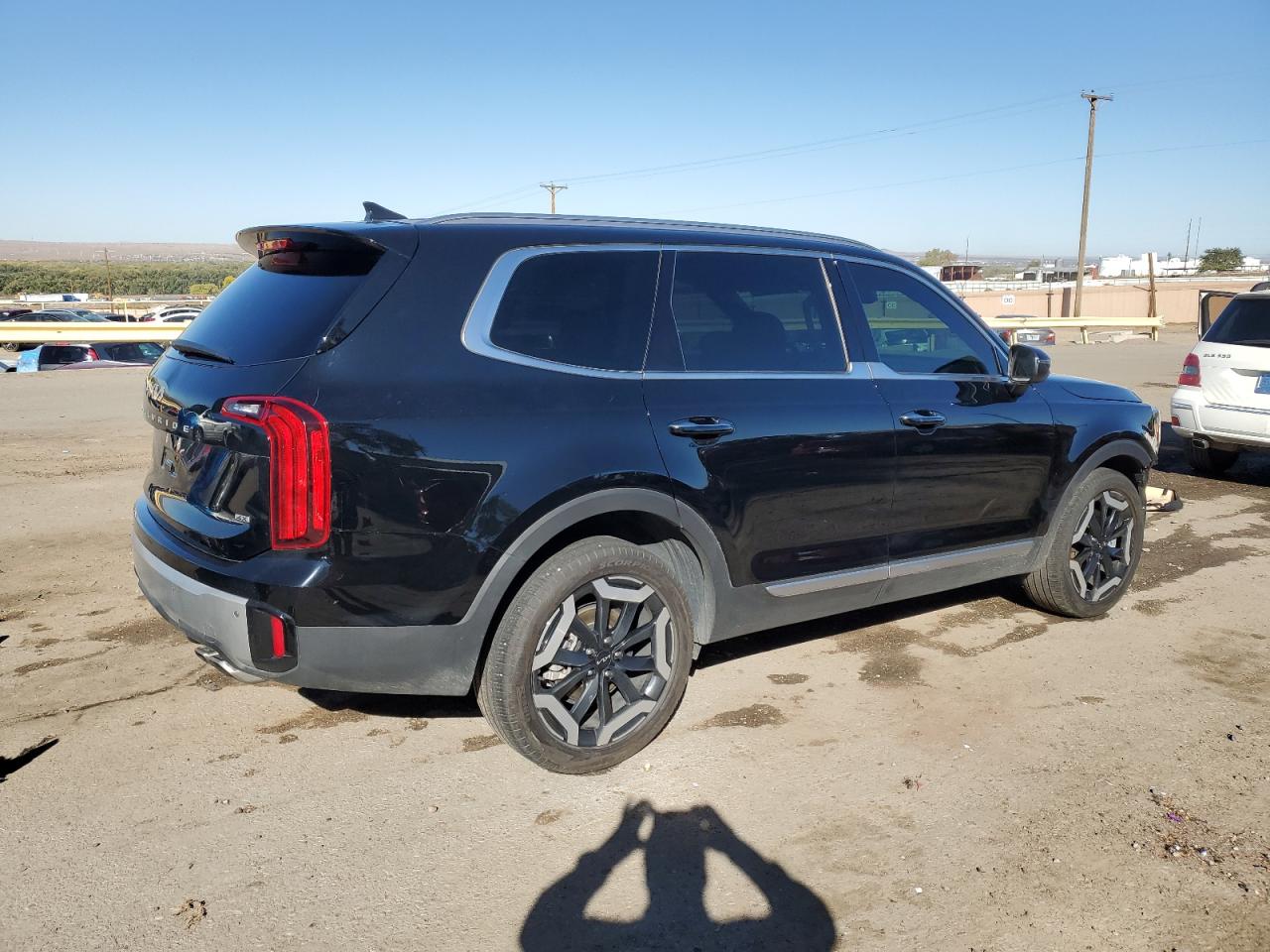 2023 KIA TELLURIDE S VIN:5XYP6DGC4PG385832
