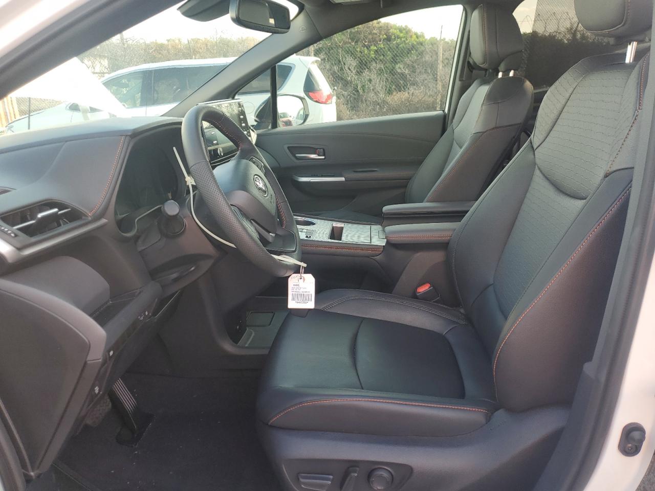 2024 TOYOTA SIENNA XSE VIN:5TDXRKEC1RS218431