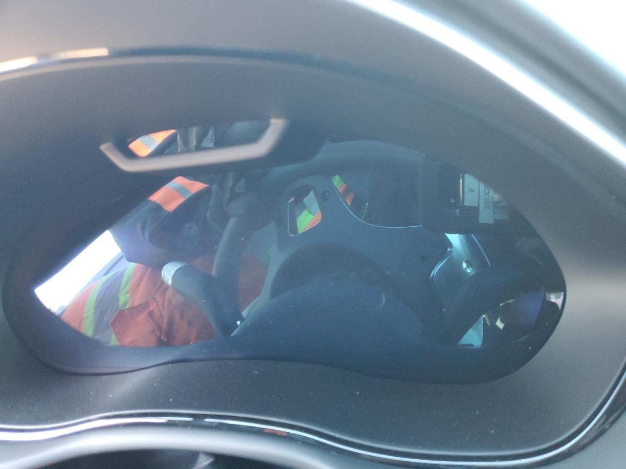 2023 GENESIS GV70 BASE VIN:KMUMADTB3PU130177