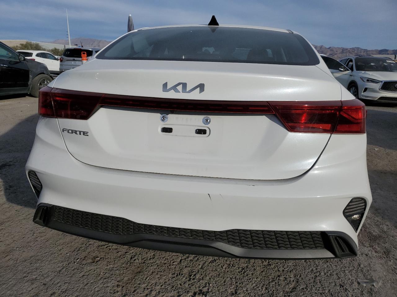 2023 KIA FORTE LX VIN:3KPF24AD4PE608845