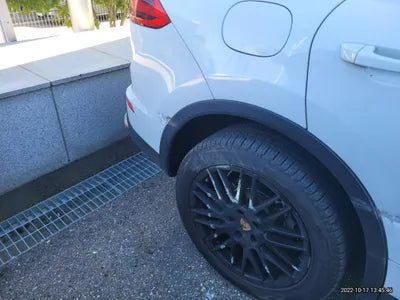 2015 Porsche Cayenne VIN: