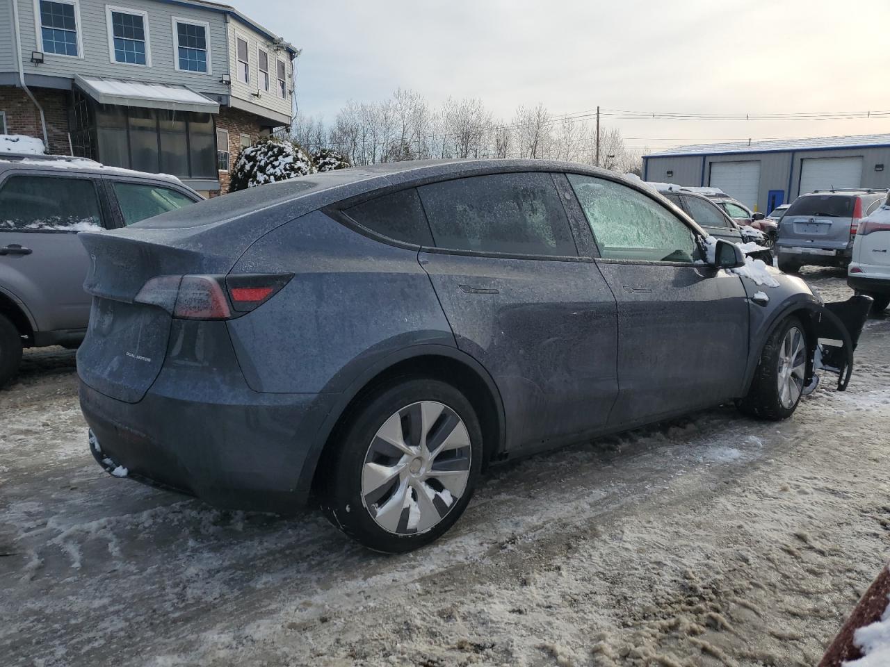 2023 TESLA MODEL Y  VIN:7SAYGAEE8PF895261