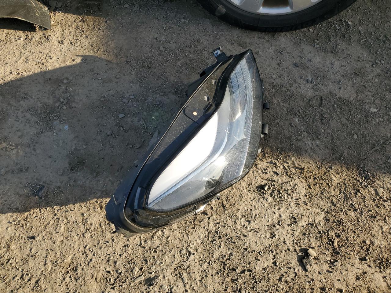 2023 TESLA MODEL 3  VIN:5YJ3E1EC0PF483847
