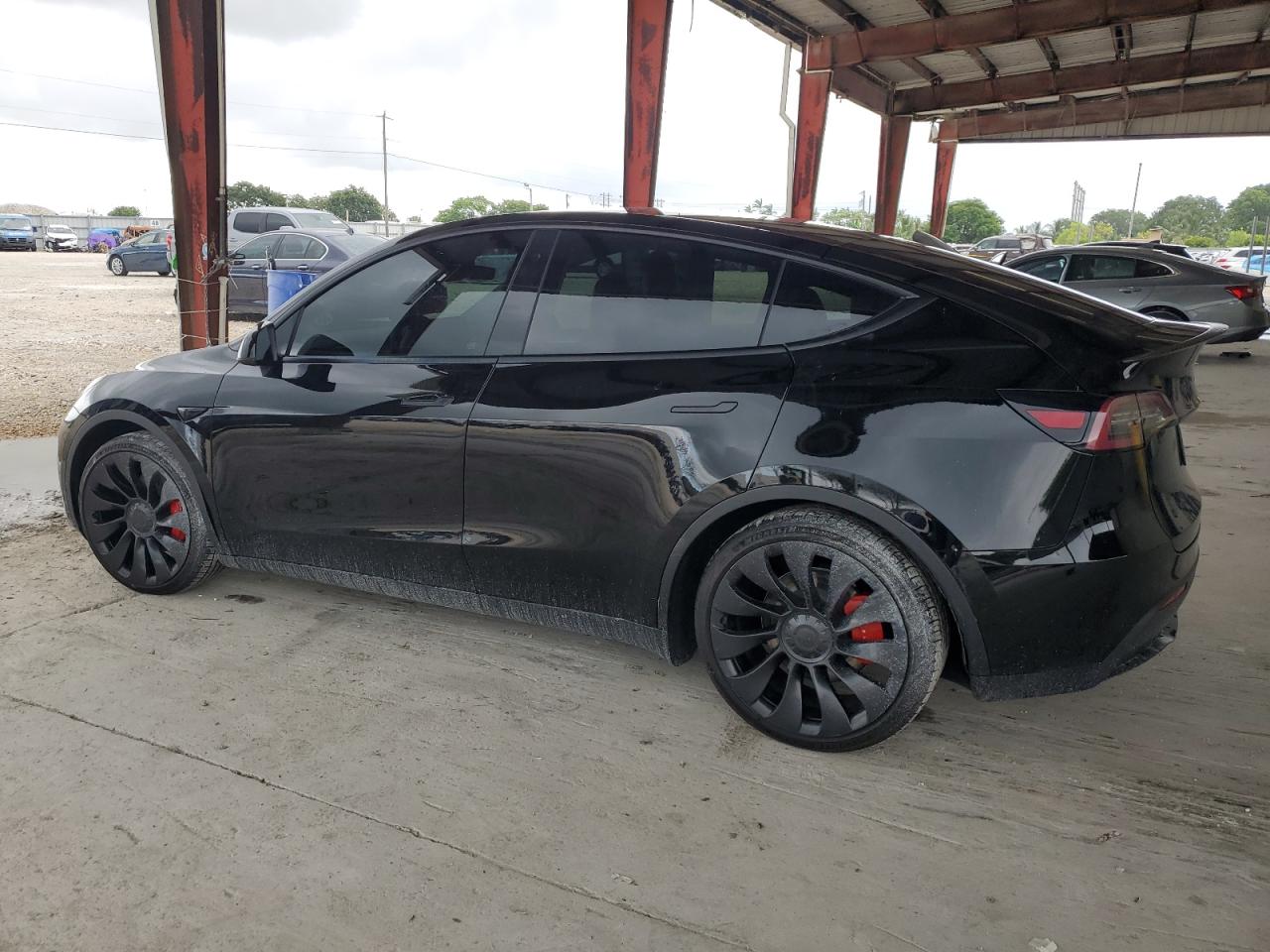 2022 TESLA MODEL Y  VIN:7SAYGDEF7NF538063