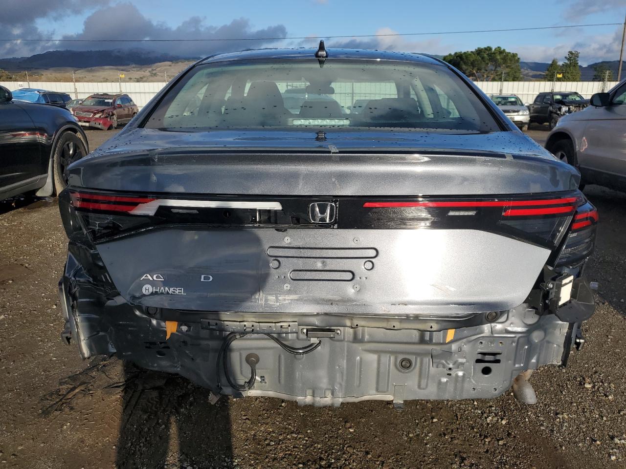 2024 HONDA ACCORD EX VIN:1HGCY1F38RA023015