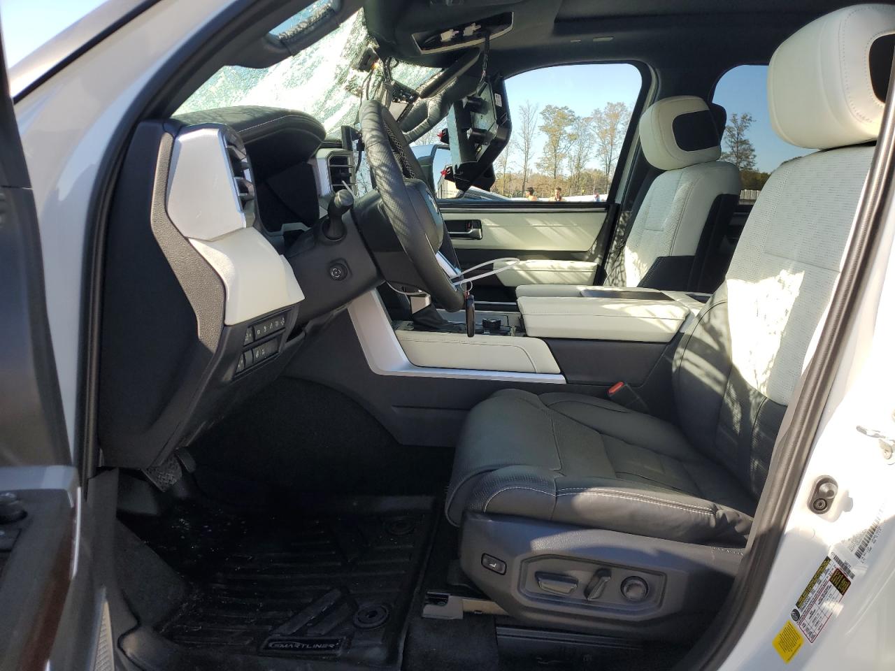 2024 TOYOTA SEQUOIA SR5 VIN:7SVAAABA3RX044551