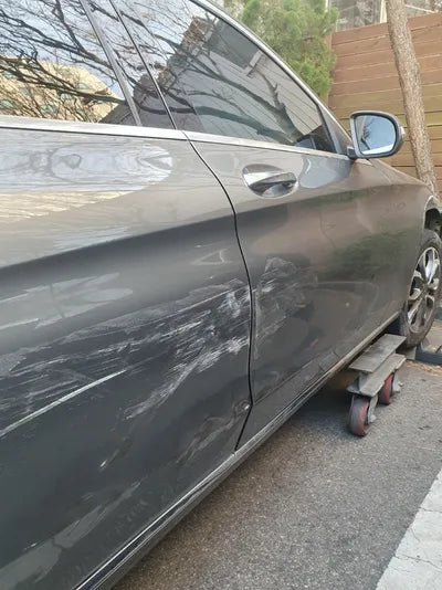 2018 Mercedes-Benz C 200 WDDWF4CB6JF630929 VIN:WDDWF4CB6JF630929