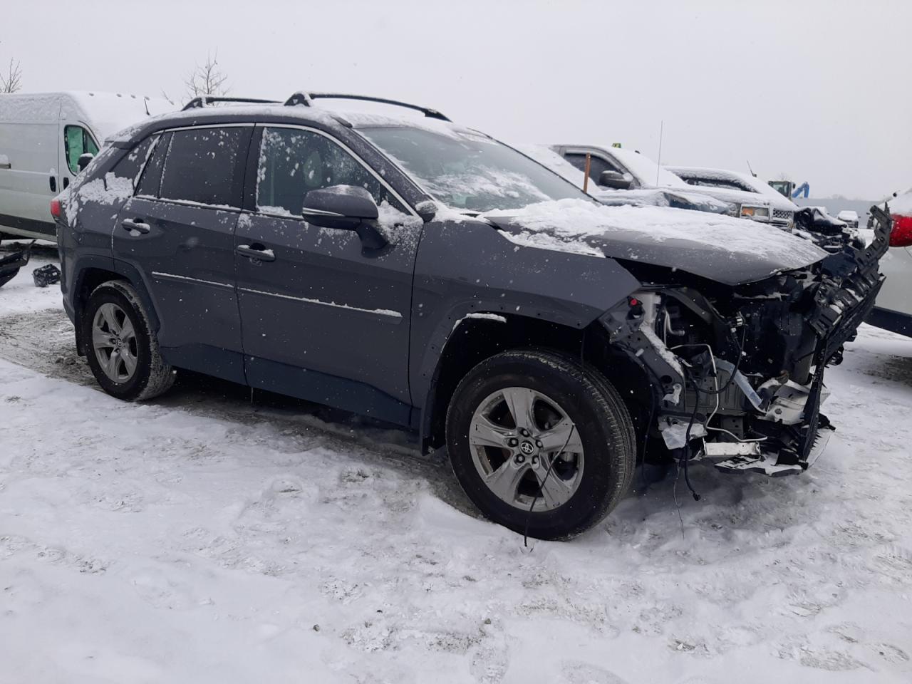 2023 TOYOTA RAV4 XLE VIN:2T3W1RFV2PW265586