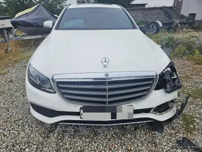 2017 Mercedes-Benz E 220 VIN: