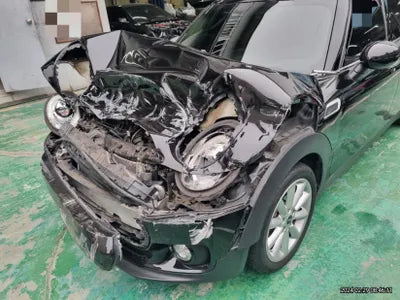 2017 MINI Clubman VIN: