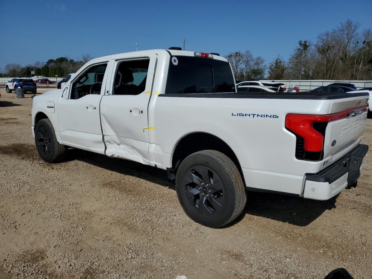 2022 FORD F150 LIGHTNING PRO VIN:1FT6W1EV6NWG01209