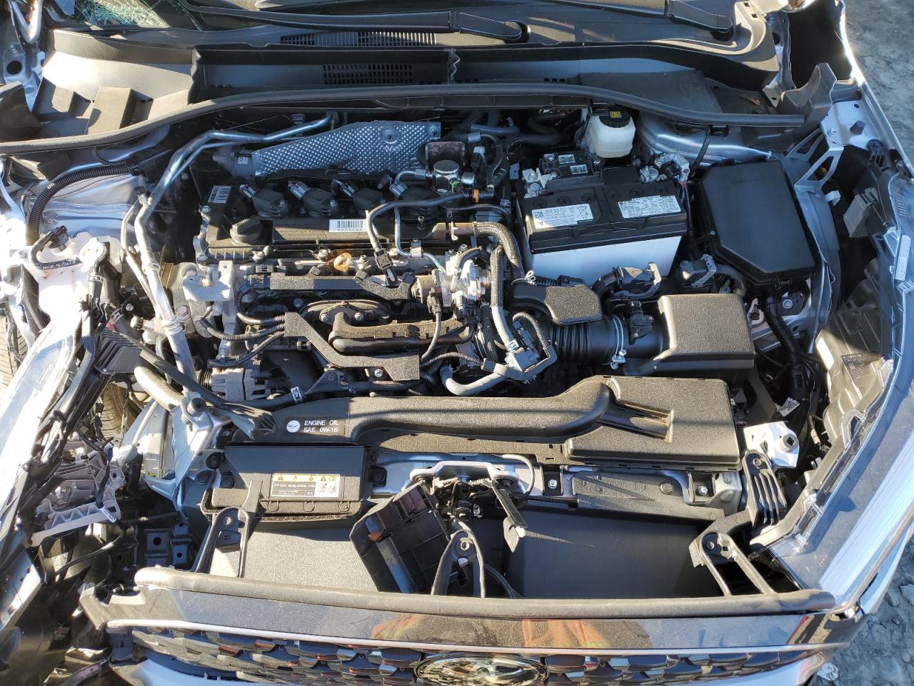 2022 TOYOTA COROLLA CROSS XLE VIN:7MUDAABG2NV043649