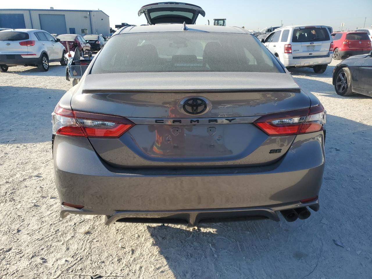 2022 TOYOTA CAMRY SE VIN:4T1G11AK0NU650086